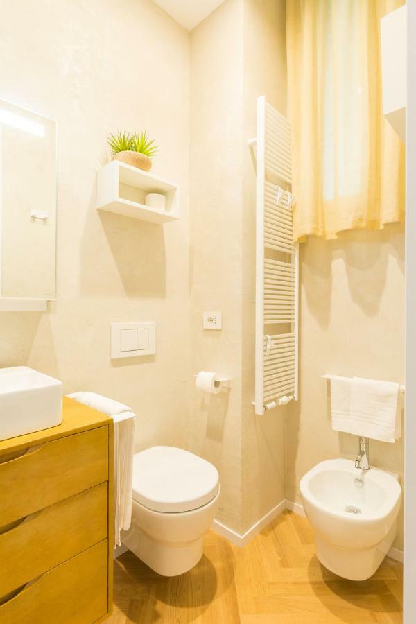 Duomo Deluxe Room Milano Ngoại thất bức ảnh